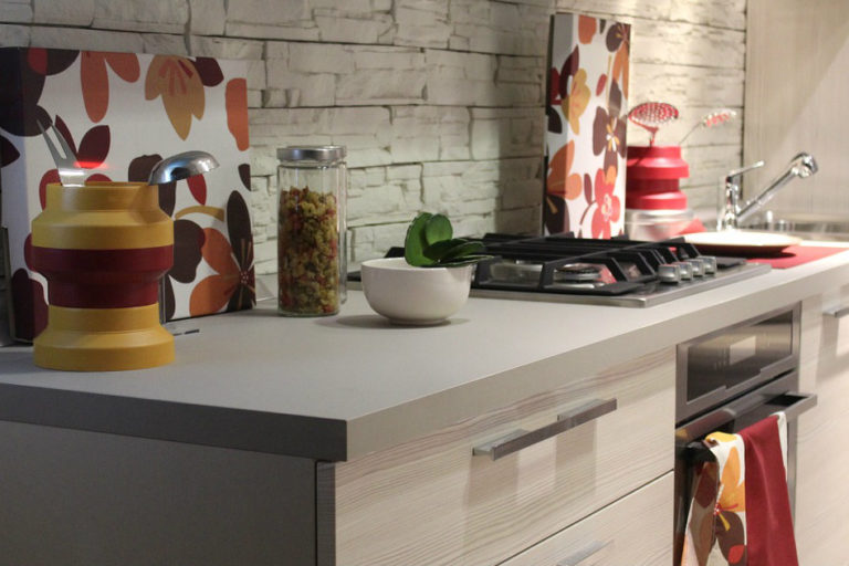 cucina stretta e lunga