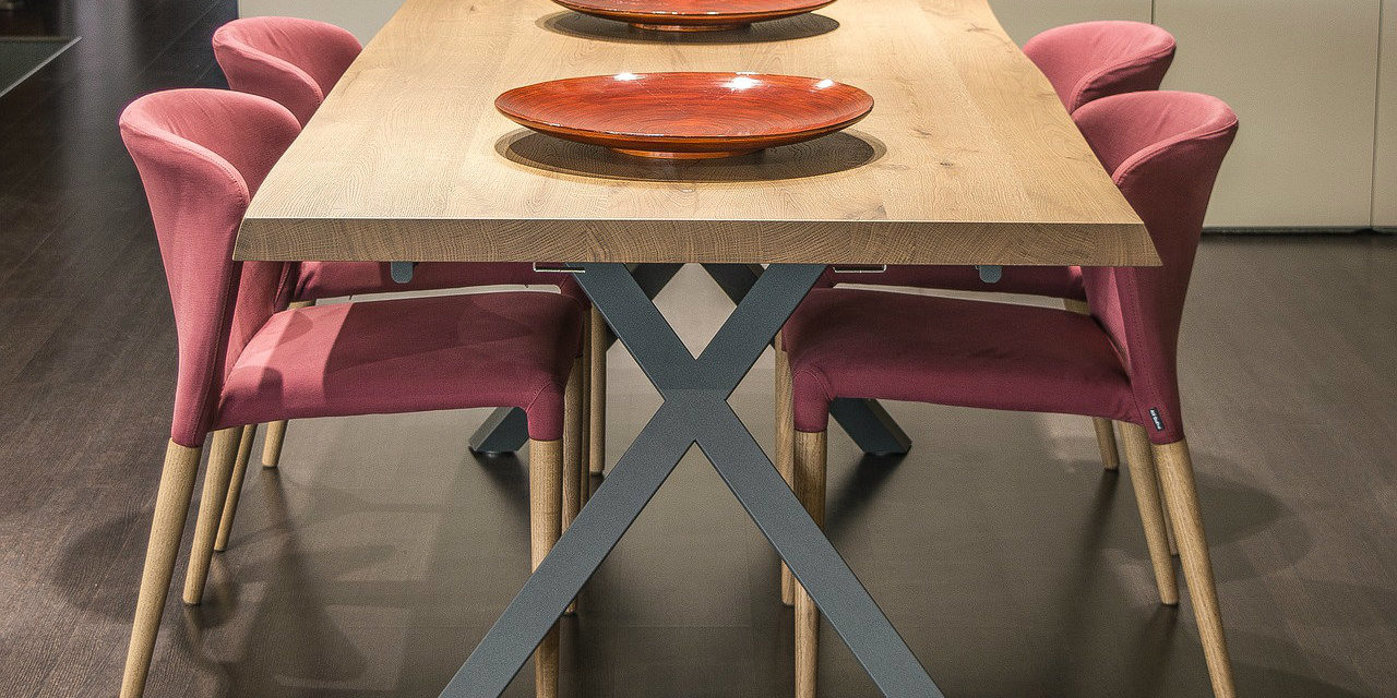 Perchè scegliere un tavolo da cucina in legno? - Arredi Madonia